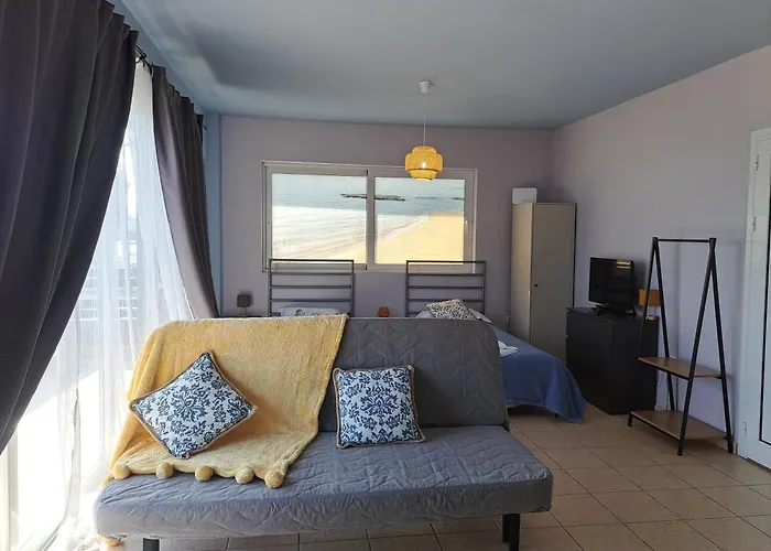 Seashell Apartment
